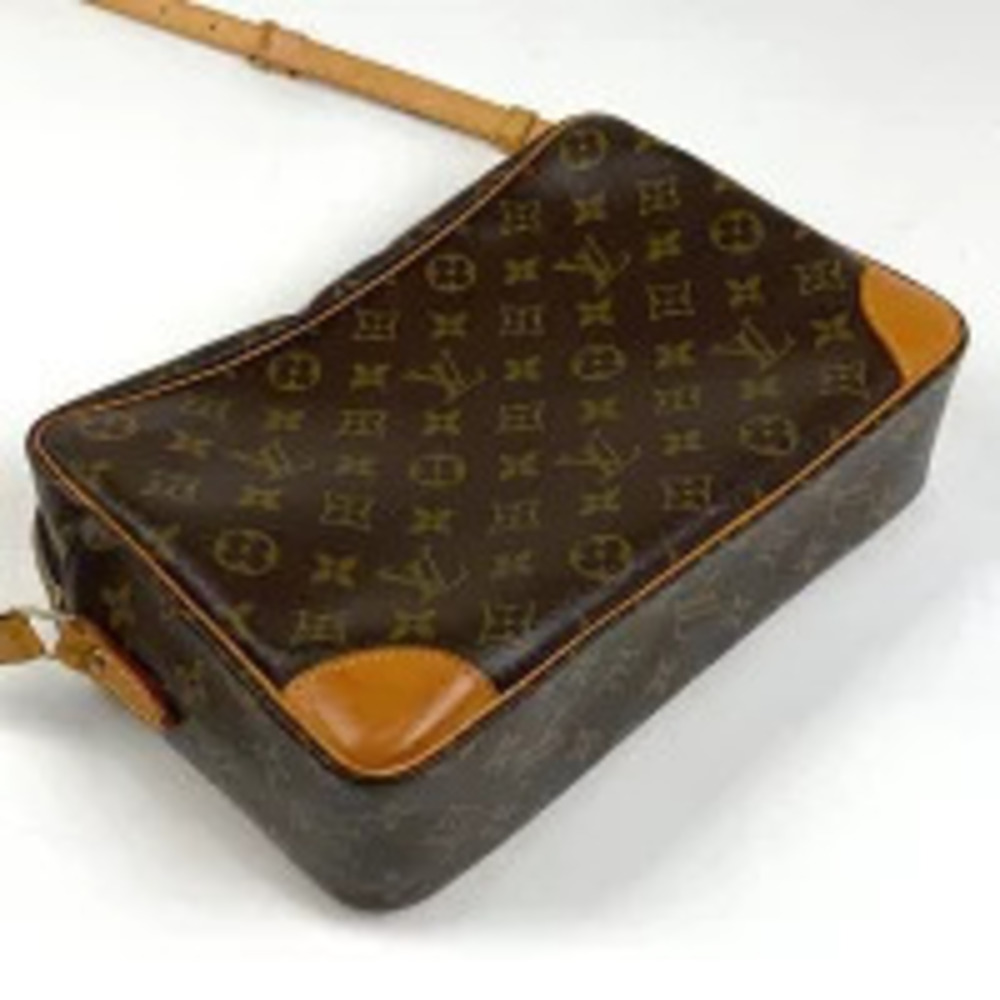 Louis Vuitton Monogram Shoulder Crossbody Trocadero Bag Brown